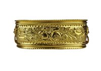BRASS BIG FLORISHED ENGRAVED PLANTER