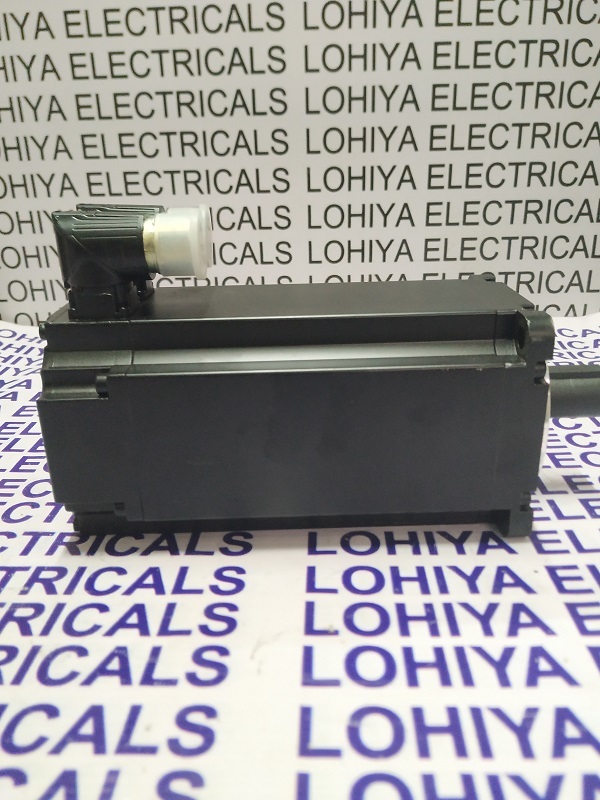 B&R 8LSA4.R0045D300-0 SERVO MOTOR