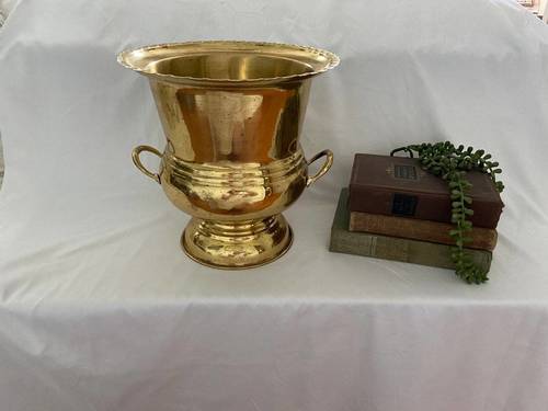 LARGE BRASS PLANTER WITH HANDLE