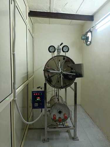 HORIZONTAL CYLINDRICAL AUTOCLAVE FULLY AUTOMATIC