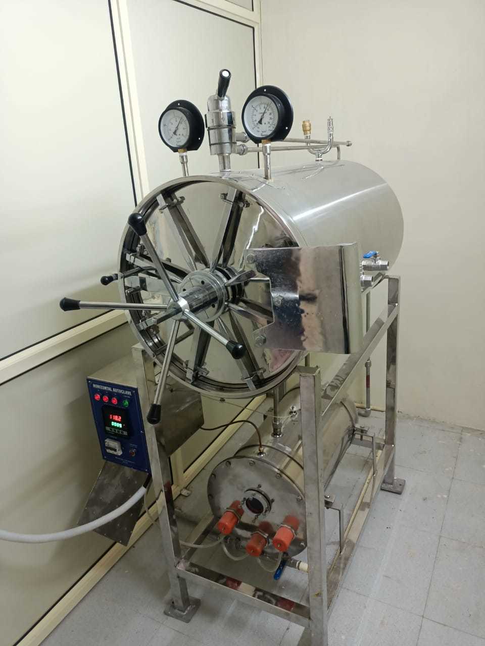 HORIZONTAL CYLINDRICAL AUTOCLAVE FULLY AUTOMATIC