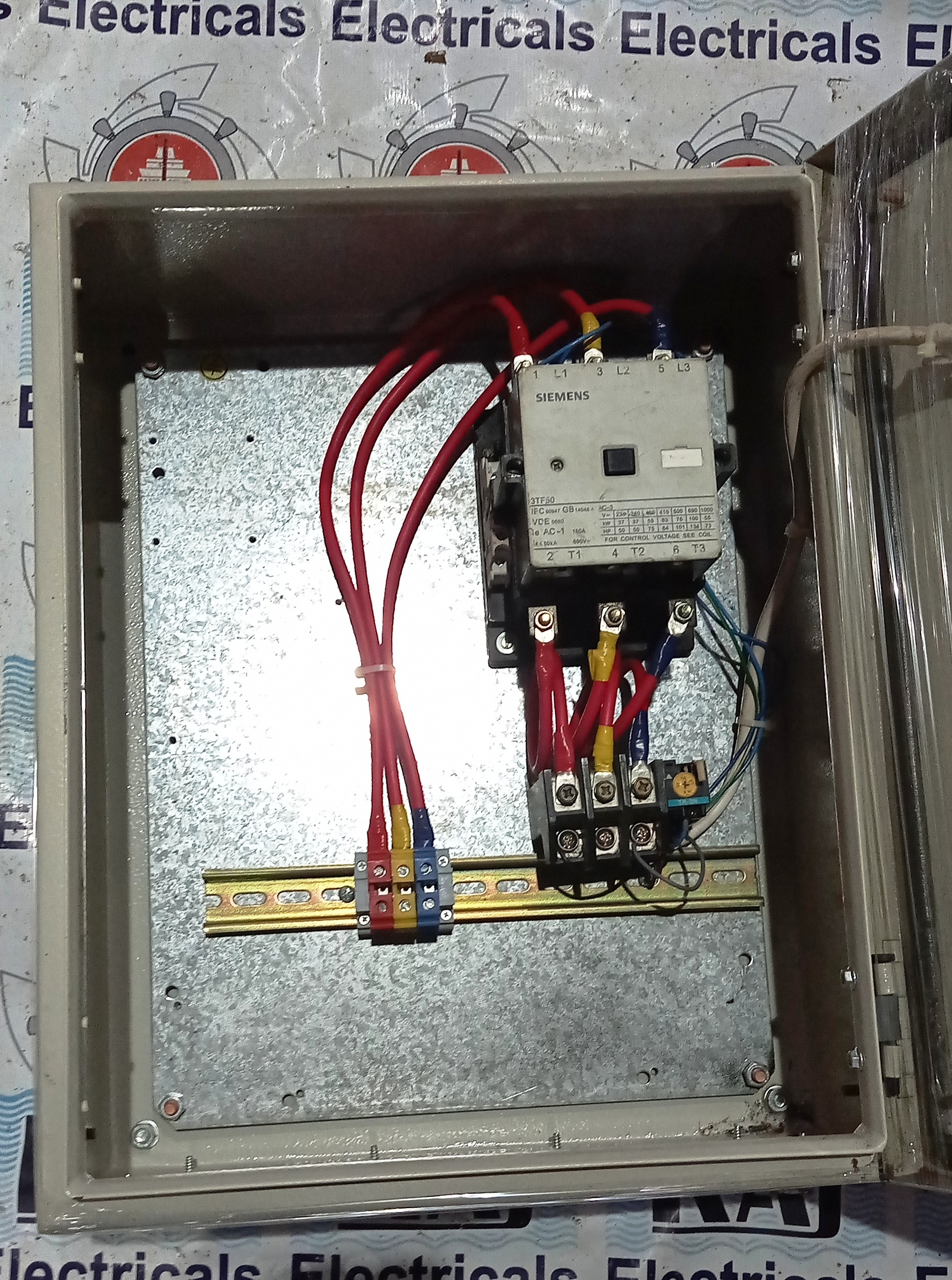 SIEMENS 3TF 50 DOL STARTER