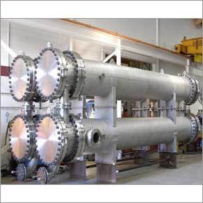 Shell And Tube Type Condenser By MALIK POLYCHEM LIMITED