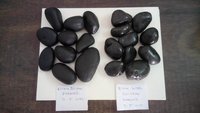 Polished high Glossy cheap price Black Natural Round Pebbles Stone landscaping application bulk stockist