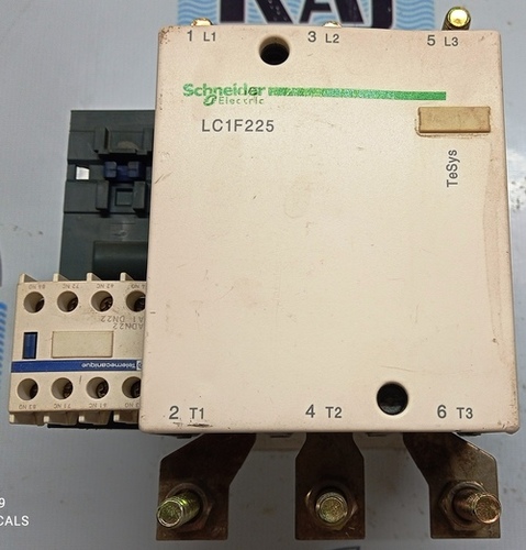TELEMECANIQUE LC1F225 CONTACTOR