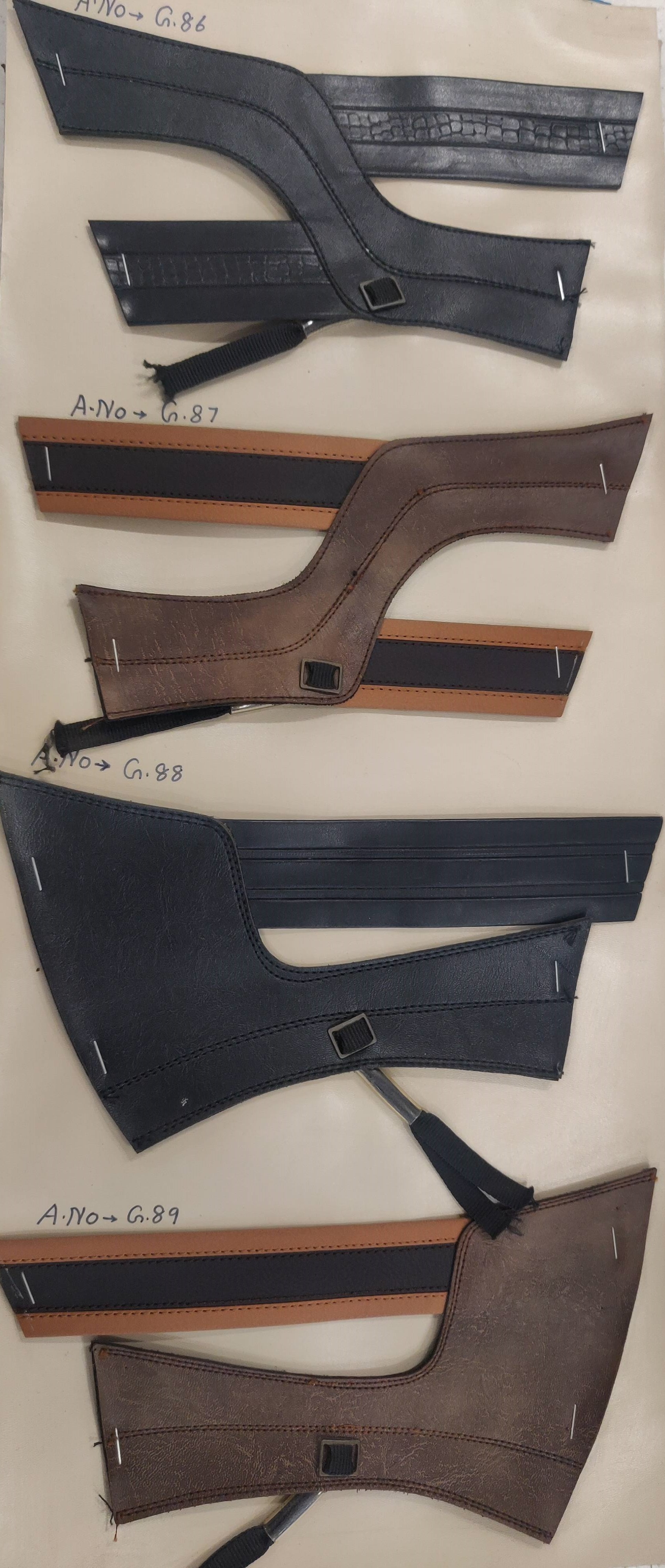 GENTS SLIPPERS