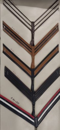 GENTS V  SHAPE UPPER