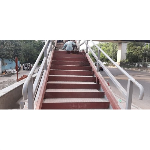 Staircase Railing Fabrication Service