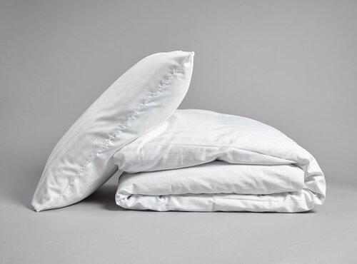 7 Pc Comforter Bedding Set Size: King