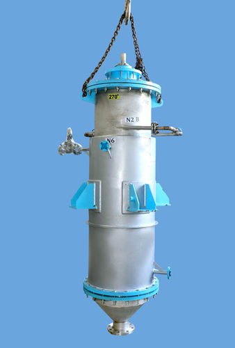 Stainless Steel Vapor Separator - Cylindrical Design, ULPA Filter, Silver Color | High Purity, Corrosion Resistant, Easy Maintenance, Ideal for Industrial Applications