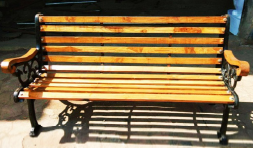 Sarwadnya Wooden Deluxe Bench