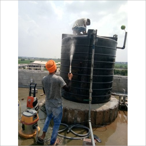 Storage Water Tank Cleaning Service
