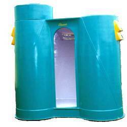 Outdoor Playground Frp Capsule Shape Urinal