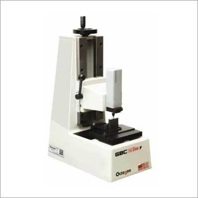 Gauge Block Measuring Machine Gbc 150 Silver - Color: As Per Product