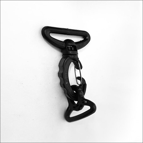 High Plastic Hook Size: 01 Inch