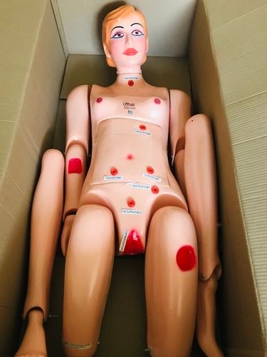 nursing manikin