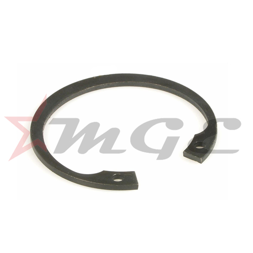 Vespa PX LML Star NV - Main Bearing Circlip - Reference Part Number - #S-6662