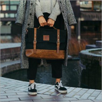 Women Leather Laptop Bags By PARIKSHIT INTERNATIONAL