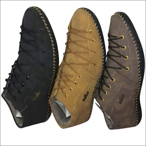 Available In Different Color Mens Designer Casual Shoes