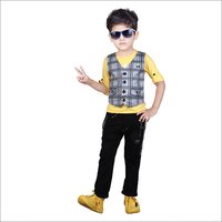 Boys Half Sleeve T Shirt With Pant
