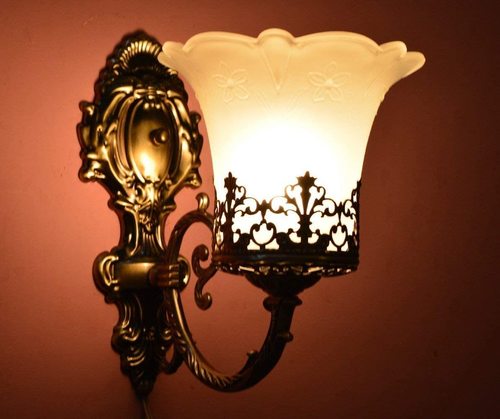 PRADHUMAN Decorative Single Arm Wall Lamp