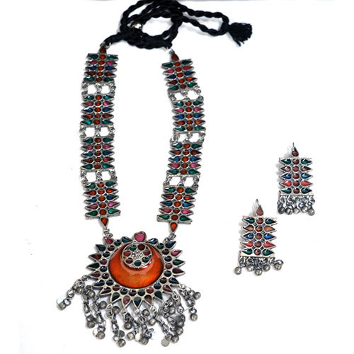 Designer Korean Necklace Size: Free Size