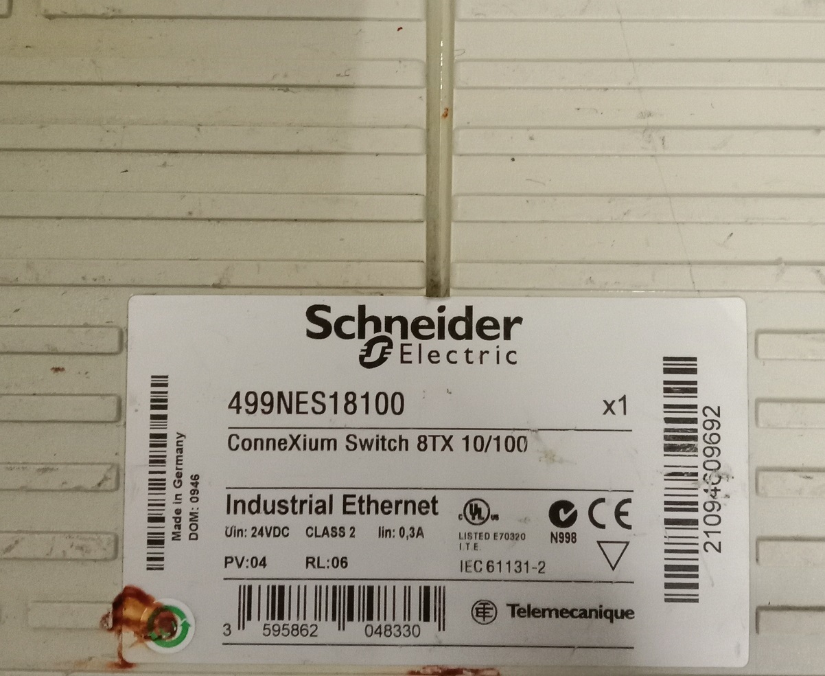 SCHNEIDER Ethernet Switch 499NES18100