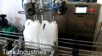 Automatic Lubricant Oil Container Filling Machine