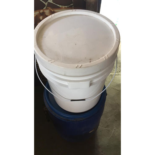 Plastic Plain 20 Litre Oil Bucket