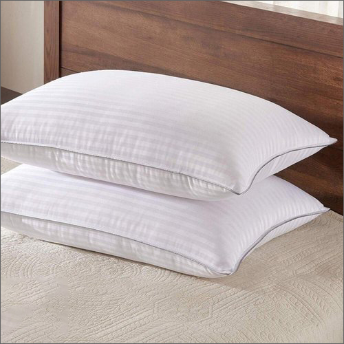 White Vacuum Polyester Fiber Pillow