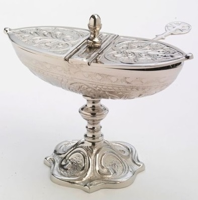 BRASS CHURCH CENSER BOAT AND CENSER WITH STAND CHURCH SUPPLIES