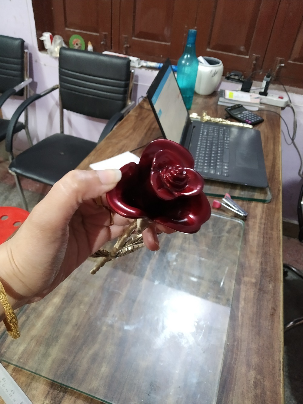 ROSE BUD KEEPSAKE URN WITH BLACK VELVET BOX CHURCH SUPPLIES