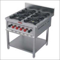 4 Burner Cooking Range