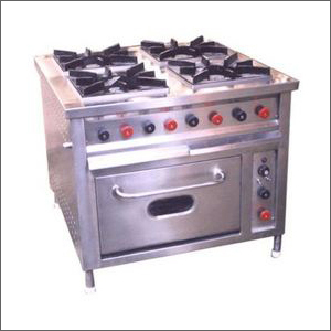 Continental Range 4 Burner With Oven