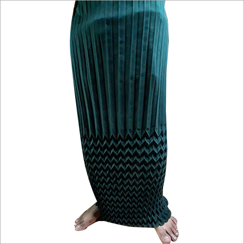 Raes Art Ladies Skirt Pleating Services