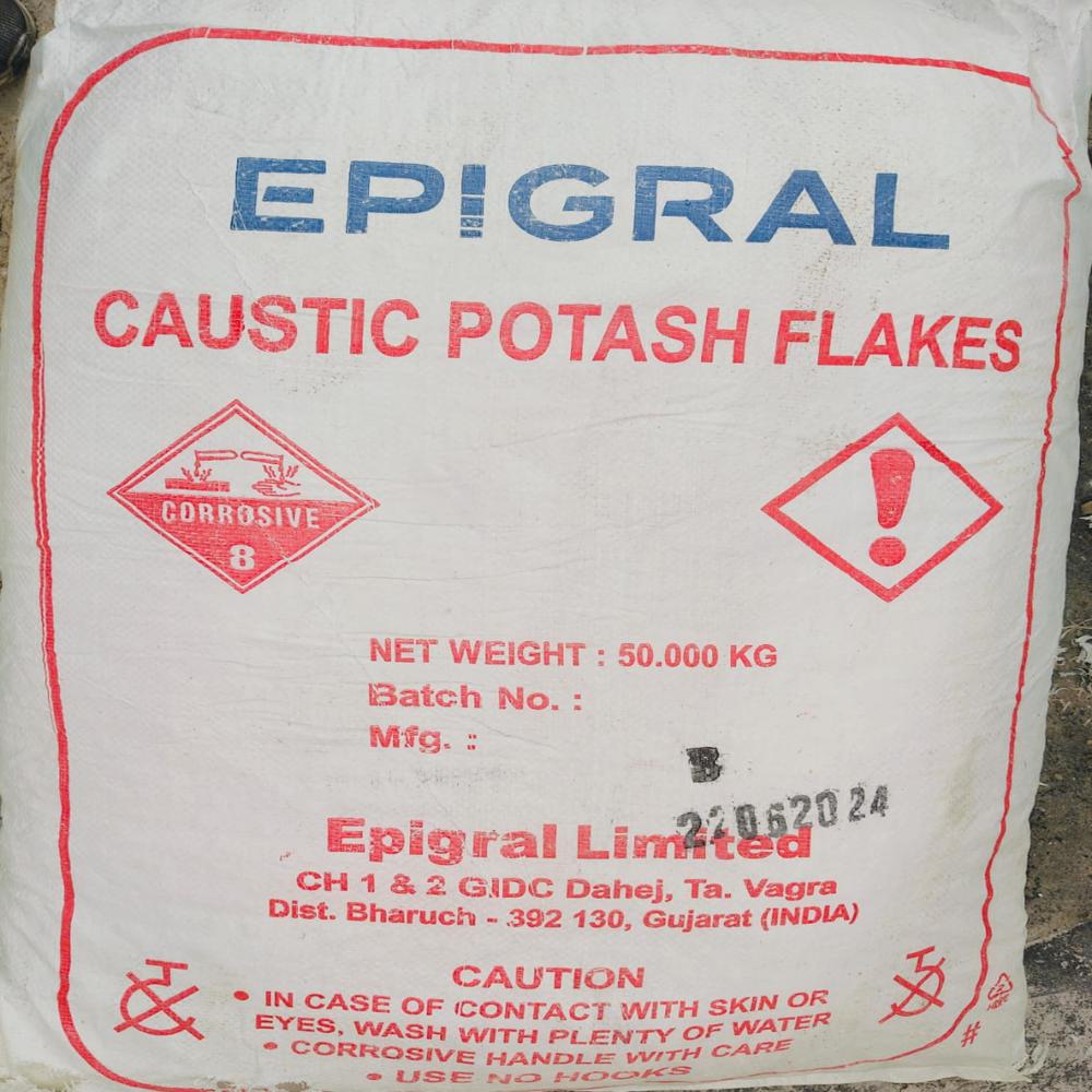 Caustic Potash Flakes - Industrial Grade, >99% Purity, Water-soluble , Perfect For Sanitization In Wineries And Soap Production