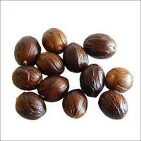 Nutmeg With Shell
