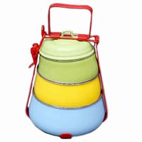 Thermoware Pyramid Shape Lunch Box