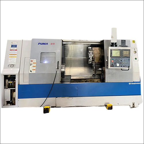 Daewoo Doosan Puma 400b Transit CNC Lathe Machine