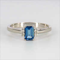 14K Solid White Gold Ring Set With Aquamarine & Diamonds