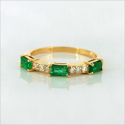 May Birthstone 14k Gold Beautiful Ring set with Natural Emerald and Natural Diamonds