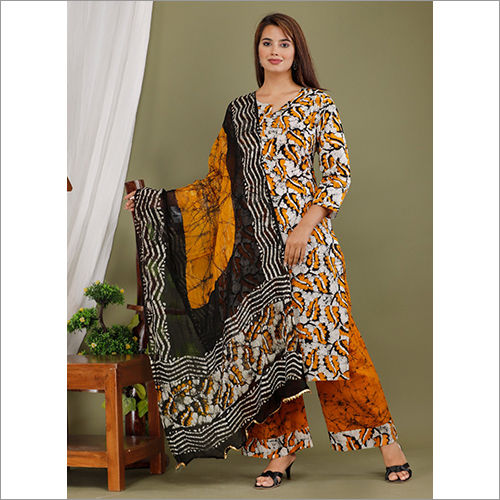 3 Piece Chiffon Dupatta Stitch Suit