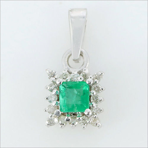 Vintage Sterling Silver Square cut Emerald Pendant, Natural Emerald Diamond