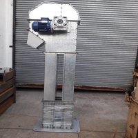 Vertical Bucket Elevator