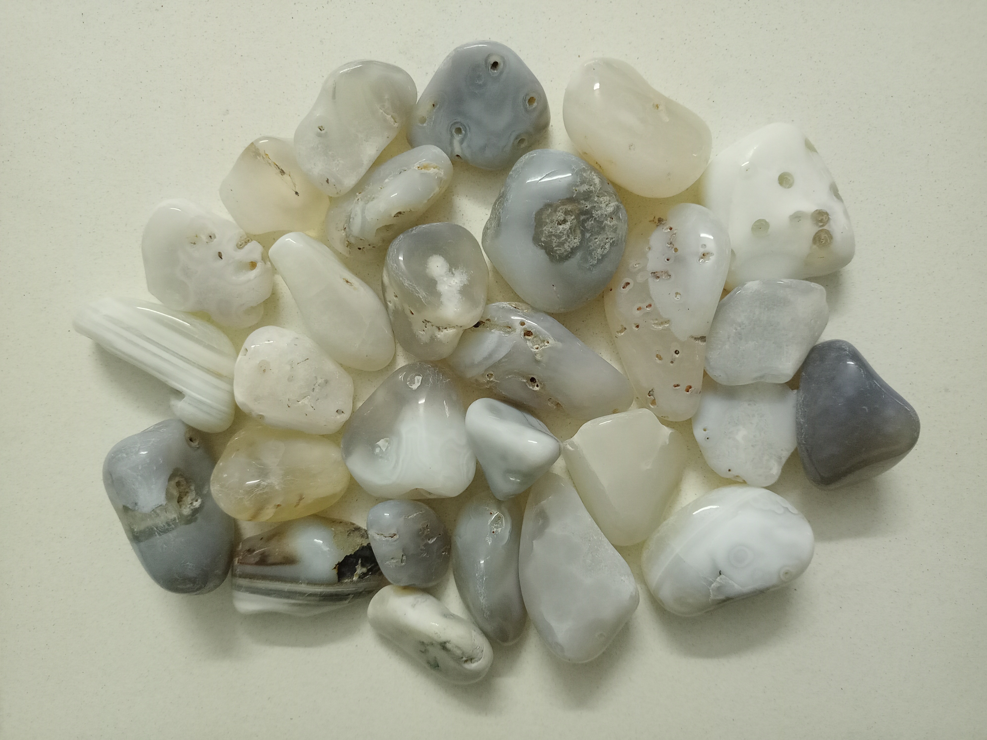 india best manufacturer natural beauty multicolor onyx machine polished pebbles stone