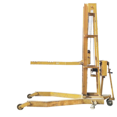 Engine Crane/Jib Crane Lifting Capacity: 1500  Kilograms (Kg)