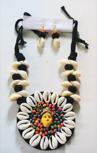 Cowrie Handmade Jewellery Gender: Women