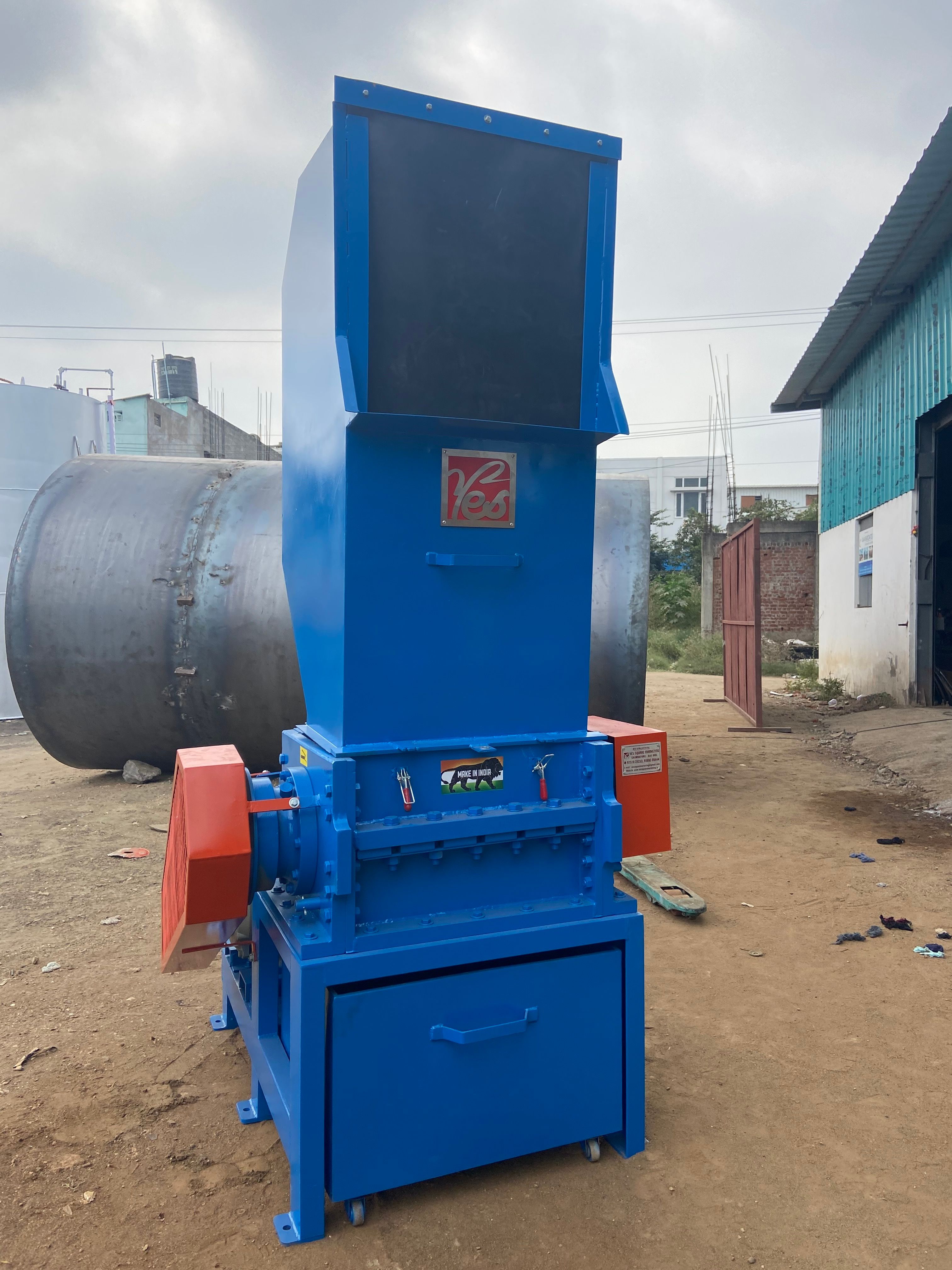 Plastic Scrap Grinding Machine