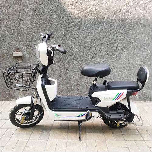 ELECTRIC SCOOTER-48 VOLTS LITHIUM WITH PEDAL