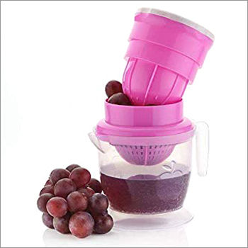 Mini Hand Juicer